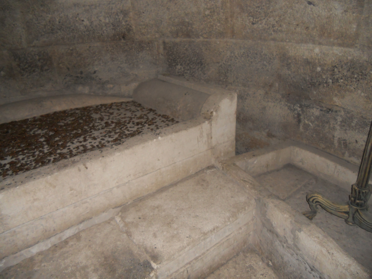 гробница Мезек